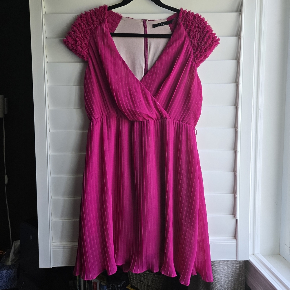 LAST CHANCE Ark & Co Fuchsia Mini Cocktail Dress with Textured Sleeves